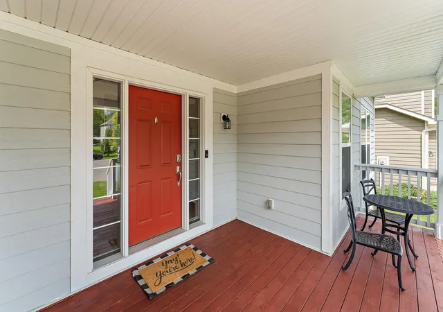 Photo 4 of Sale Pending at 5255 Jewel Ln N, Minneapolis, MN 55446 | MLS# 7120492 | Listing updated on 2026-08-10