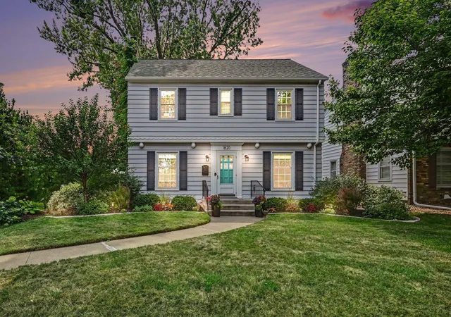 Photo 3 of Single family home for sale at 1820 Montreal Ave, Saint Paul, MN 55116 | MLS# 7120494 | Listing updated on 2026-10-07