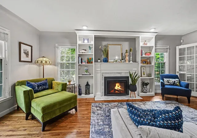 Photo 3 of Single family home for sale at 1820 Montreal Ave, Saint Paul, MN 55116 | MLS# 7120494 | Listing updated on 2026-10-07