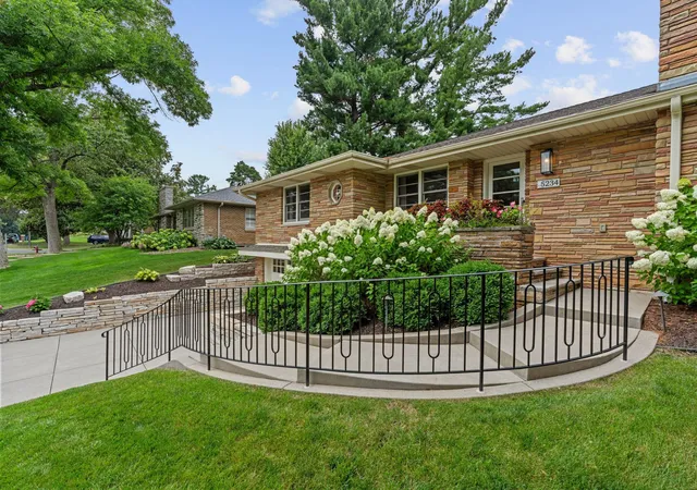 Photo 3 of Sale Pending at 5234 Hollywood Rd, Minneapolis, MN 55436 | MLS# 7120502 | Listing updated on 2026-08-26