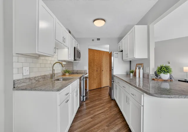 Photo 3 of Sale Pending at 6615 Lake Shore Dr S #707, Minneapolis, MN 55423 | MLS# 7120505 | Listing updated on 2026-09-05