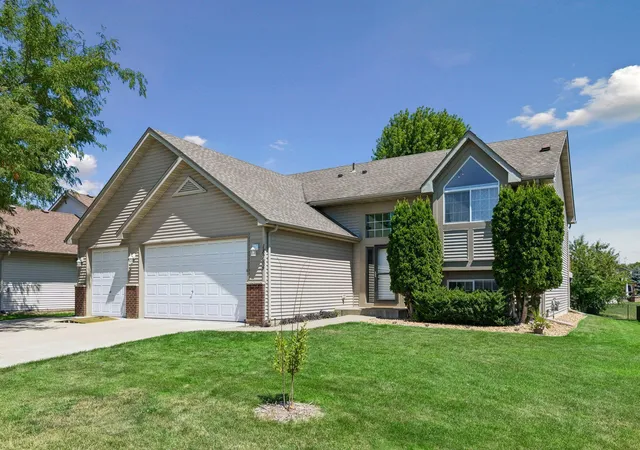 3rd image of 18784 Dupont Wy, Farmington, MN 55024 | MLS# 7120508