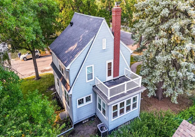 3rd image of 803 10Th St S, Moorhead, MN 56560 | MLS# 7120521