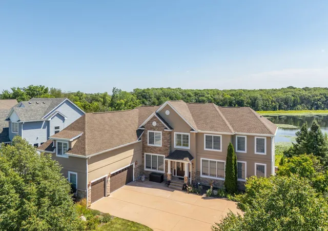 1st image of 16299 Stemmer Ridge Rd Nw, Prior Lake, MN 55379 | MLS# 7120526