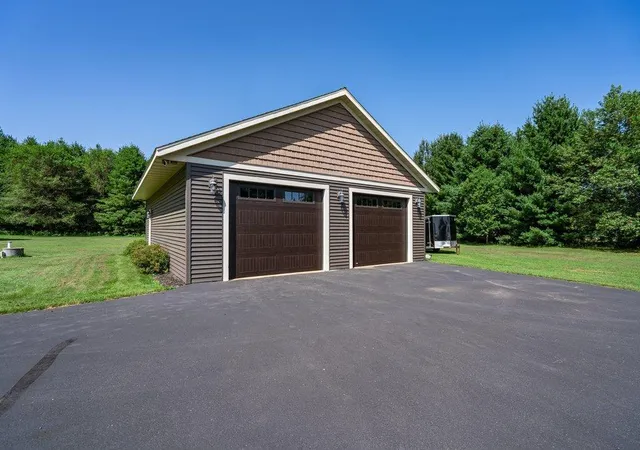 3rd image of E8270 660Th Ave, Elk Mound, WI 54739 | MLS# 7120585