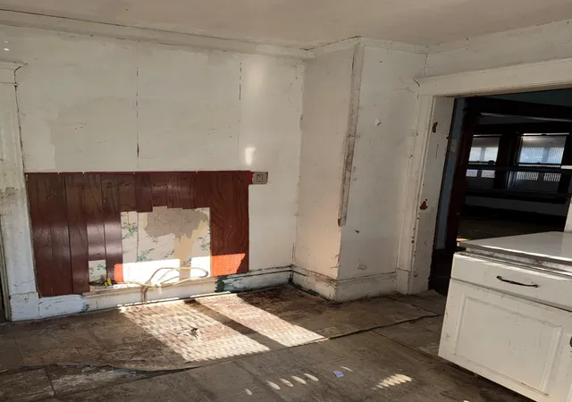 Photo 2 of Single family home for sale at 2030 Russell Ave N, Minneapolis, MN 55411 | MLS# 7120603 | Listing updated on 2026-08-06
