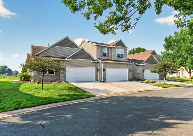 Photo 3 of Sale Pending at 11117 Hastings St NE, Minneapolis, MN 55449 | MLS# 7120617 | Listing updated on 2026-08-31