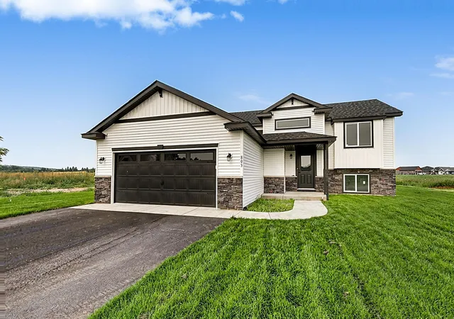 2nd image of 801 Prateria, Avon, MN 56310 | MLS# 7120624