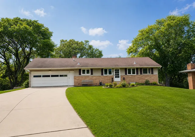 Photo 1 of Sale Pending at 604 23rd Street Ne, Rochester, MN 55906 | MLS# 7120625 | Listing updated on 2026-08-23