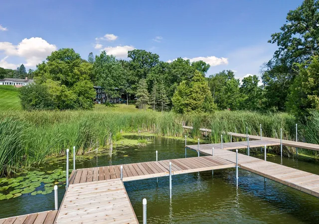 2nd image of 365 W Lake St, Long Lake, MN 55356 | MLS# 7120635