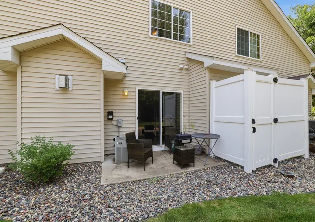 3rd image of 20587 Abbey Ln #150, Farmington, MN 55024 | MLS# 7120647