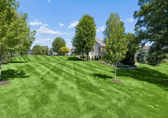 3rd image of 2195 Gallery Ct, Victoria, MN 55386 | MLS# 7120652