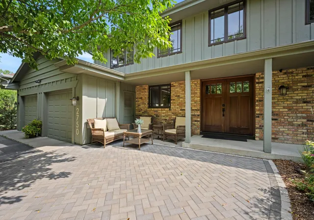 Photo 2 of Sale Pending at 2750 Fountain Ln N, Minneapolis, MN 55447 | MLS# 7120675 | Listing updated on 2026-08-17