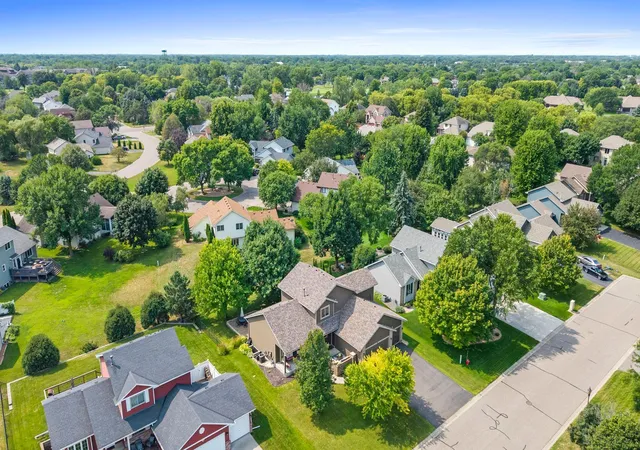 Photo 4 of Single family home for sale at 3717 90th Crescent N, Minneapolis, MN 55443 | MLS# 7120682 | Listing updated on 2026-10-05