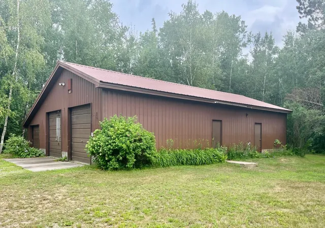Photo 3 of Sale Pending at 13271 W Splithand Rd, Grand Rapids, MN 55744 | MLS# 7120712 | Listing updated on 2026-08-23