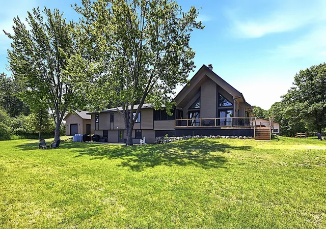 Photo 3 of Single family home for sale at 14750 Ninebark Dr, Baxter, MN 56425 | MLS# 7120725 | Listing updated on 2026-09-22