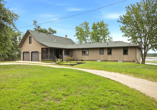 Photo 4 of Single family home for sale at 14750 Ninebark Dr, Baxter, MN 56425 | MLS# 7120725 | Listing updated on 2026-09-22