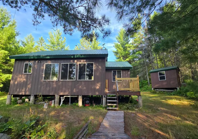 Photo 2 of Single family home for sale at 668 E Bay, Crane Lake, MN 55725 | MLS# 7120757 | Listing updated on 2026-08-19
