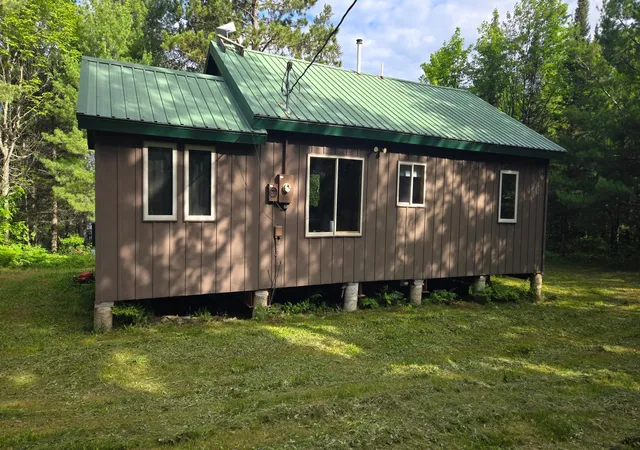 Photo 3 of Single family home for sale at 668 E Bay, Crane Lake, MN 55725 | MLS# 7120757 | Listing updated on 2026-08-19