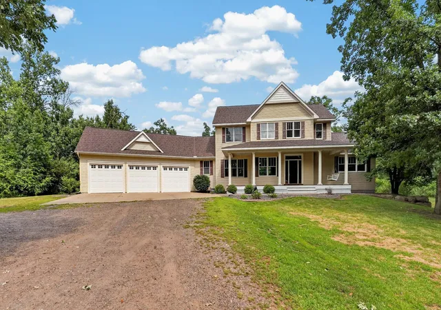 2nd image of 30076 154th St Nw, Zimmerman, MN 55398 | MLS# 7120793