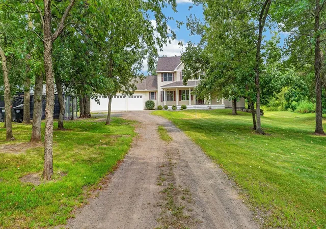 3rd image of 30076 154Th St Nw, Zimmerman, MN 55398 | MLS# 7120793