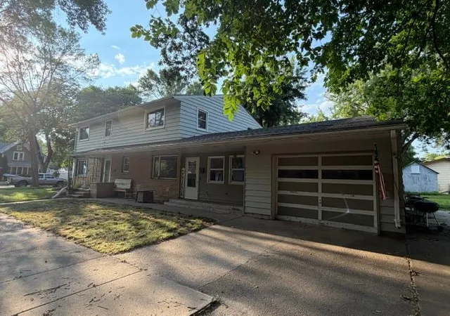 Photo 2 of Single family home for sale at 501 Grove Ave, Montevideo, MN 56265 | MLS# 7120805 | Listing updated on 2026-08-07