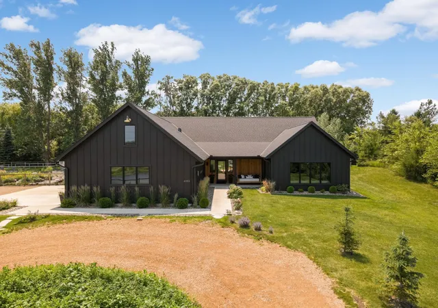 Photo 2 of Sale Pending at 6353 Fogelman Rd, Maple Plain, MN 55359 | MLS# 7120817 | Listing updated on 2026-09-28