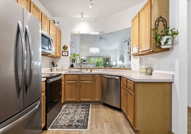 Photo 2 of Single family home for sale at 2707 River Hills Dr S, Burnsville, MN 55337 | MLS# 7120823 | Listing updated on 2026-09-05