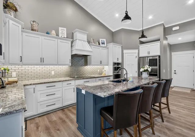 2nd image of 8296 Eagle Ln, Pequot Lakes, MN 56472 | MLS# 7120828