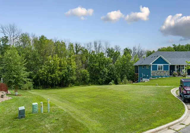 2nd image of 905 Orchard Heights Ct, Faribault, MN 55021 | MLS# 7120890