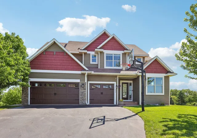 1st image of 643 Parkside Ct, Saint Paul, MN 55123 | MLS# 7120906