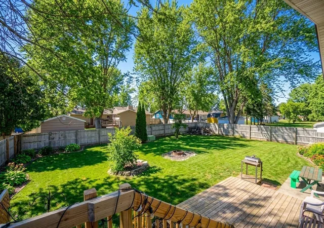 Photo 2 of Single family home for sale at 1400 17th Street Sw, Willmar, MN 56201 | MLS# 7120908 | Listing updated on 2026-08-27