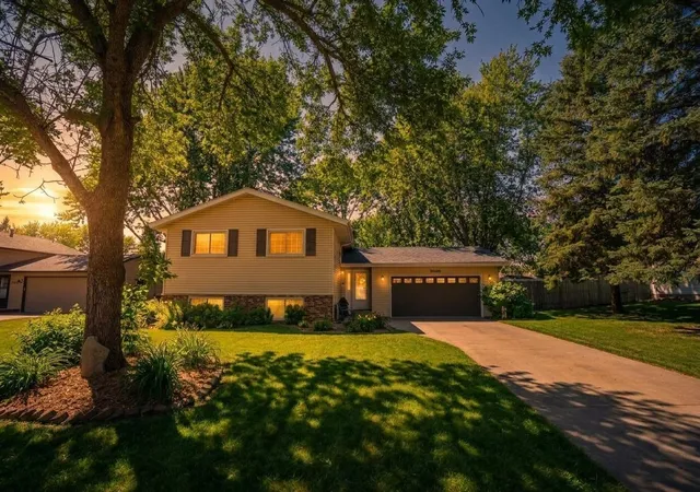 Photo 31 of Single family home for sale at 1400 17th Street Sw, Willmar, MN 56201 | MLS# 7120908 | Listing updated on 2026-08-27