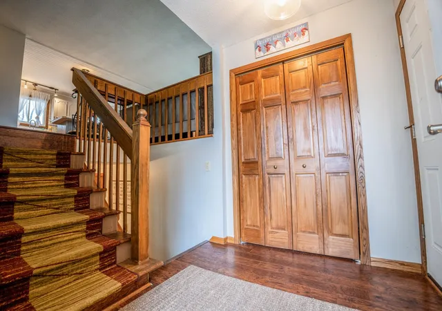 Photo 3 of Single family home for sale at 1400 17th Street Sw, Willmar, MN 56201 | MLS# 7120908 | Listing updated on 2026-08-27