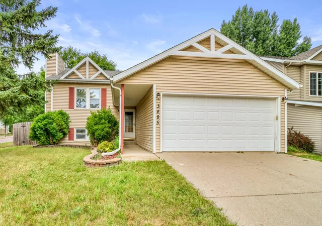 1st image of 3485 18th St S, Fargo, ND 58104 | MLS# 7120918