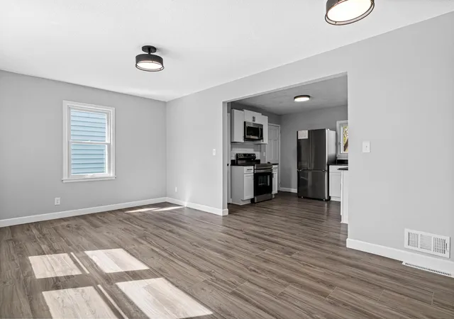 Photo 4 of Sale Pending at 6314 Stevens Ave, Minneapolis, MN 55423 | MLS# 7120943 | Listing updated on 2026-08-28