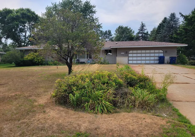 Photo 1 of Sale Pending at 1023 Bromo Ave, Saint Cloud, MN 56303 | MLS# 7120952 | Listing updated on 2026-10-05