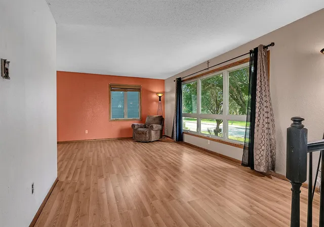 5th image of 811 2Nd St N, Cold Spring, MN 56320 | MLS# 7120958