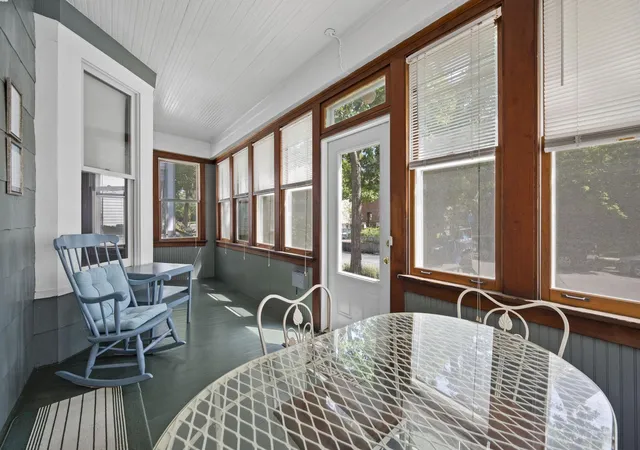 Listing Photo 4 - Condo for sale in building located at 505 8th Ave SE, Minneapolis, MN 56514