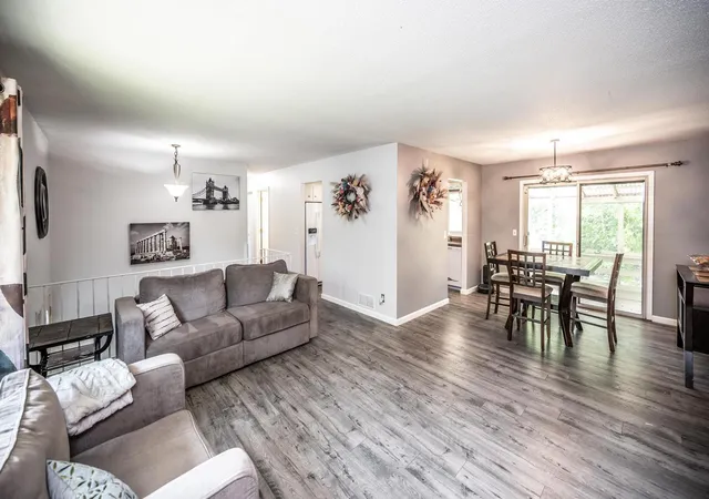 Photo 1 of Sale Pending at 1401 Raleigh Dr, Burnsville, MN 55337 | MLS# 7120979 | Listing updated on 2026-08-28