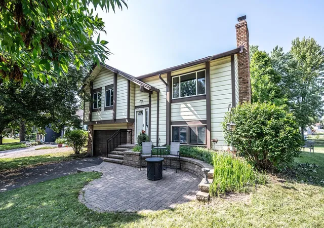 Photo 2 of Sale Pending at 1401 Raleigh Dr, Burnsville, MN 55337 | MLS# 7120979 | Listing updated on 2026-08-28