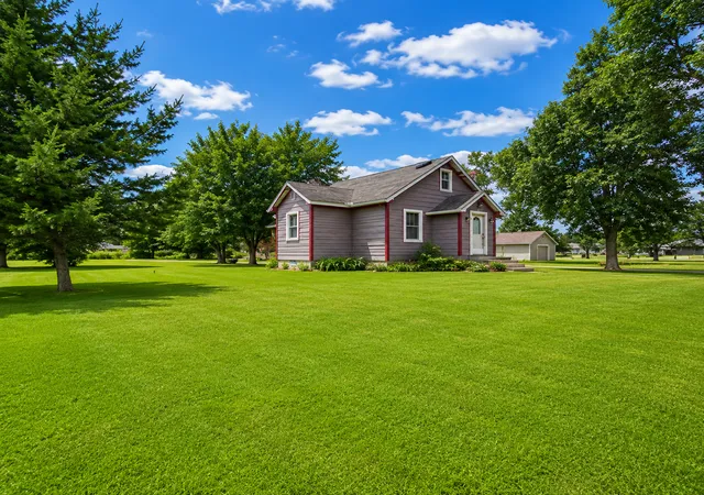 47th image of 617 E Minnesota Ave, Randall, MN 56475 | MLS# 7120998
