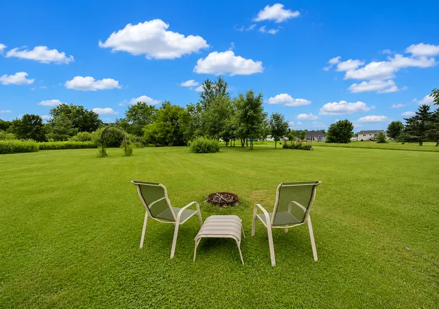 Photo 3 of Single family home for sale at 617 E Minnesota Ave, Randall, MN 56475 | MLS# 7120998 | Listing updated on 2026-08-08