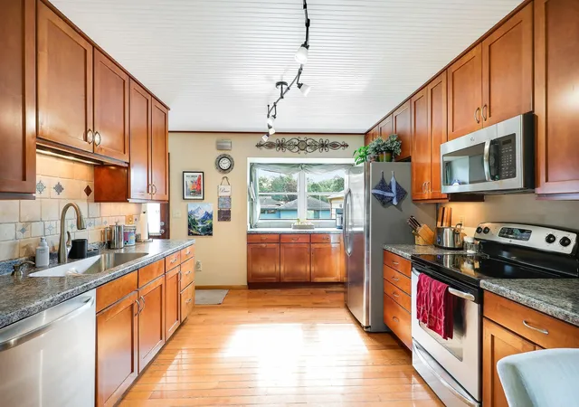 Photo 1 of Sale Pending at 10519 Thomas Ave S, Minneapolis, MN 55431 | MLS# 7121002 | Listing updated on 2026-08-26