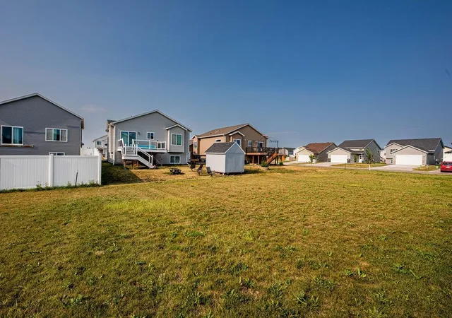 Photo 2 of Single family home for sale at 3062 39th Avenue S, Moorhead, MN 56560 | MLS# 7121006 | Listing updated on 2026-08-04
