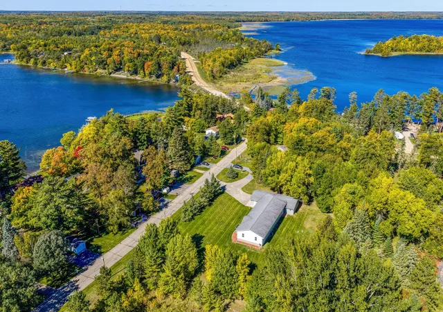 Photo 2 of Single family home for sale at 12998 Idlewild Dr Ne, Bemidji, MN 56601 | MLS# 7121024 | Listing updated on 2026-09-27