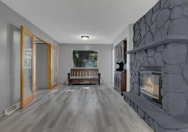 5th image of 2292 Hennepin Ave N, Glencoe, MN 55336 | MLS# 7121042