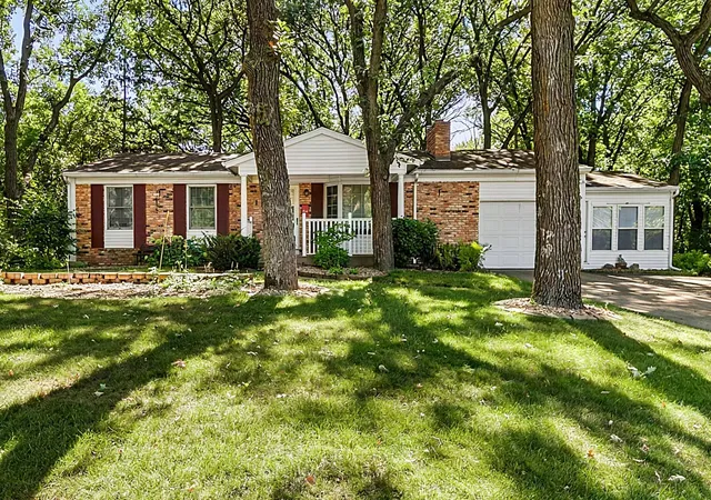 1st image of 1720 Cherry Ln, Saint Cloud, MN 56304 | MLS# 7121044