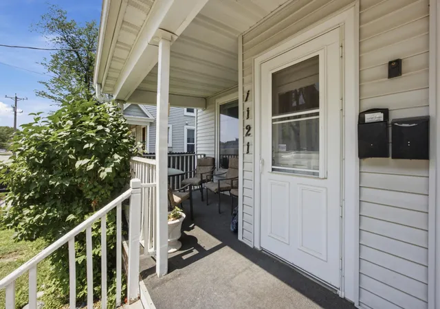Photo 2 of House for sale at 1121 3rd Avenue N, Fargo, ND 58102 | MLS# 7121053 | Listing updated on 2026-09-08