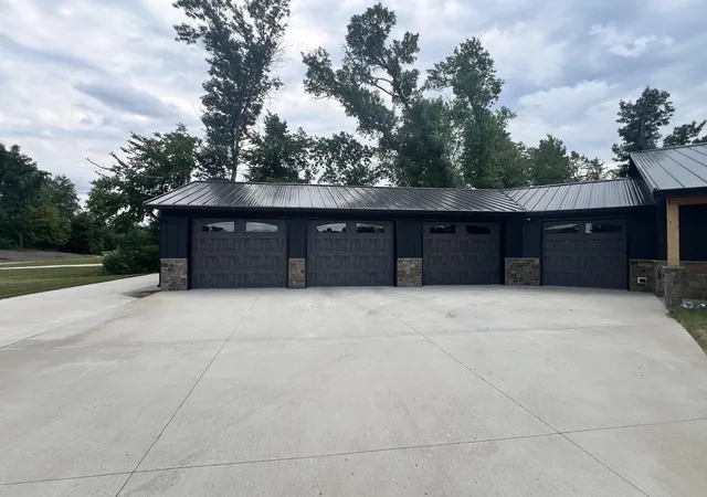 Photo 3 of Single family home for sale at 4212 S Ida View Ct NW, Alexandria, MN 56308 | MLS# 7121055 | Listing updated on 2026-10-07